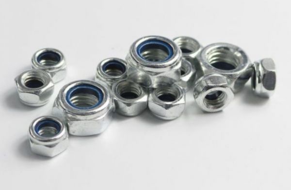 螺母：小零件里的大乾坤！